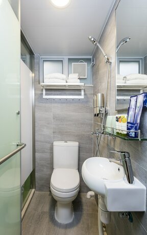 Imagen de la habitación del Hotel Pop Inn. Foto 6