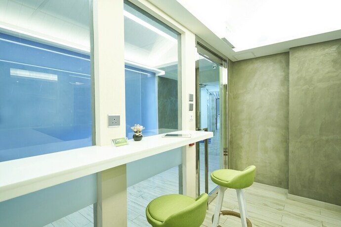 Imagen de los interiores del Hotel Pop Inn. Foto 10