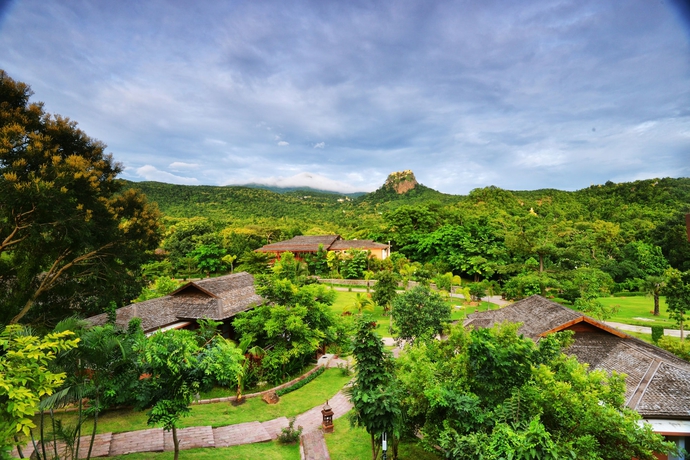 Imagen general del Hotel Popa Garden Resort. Foto 2