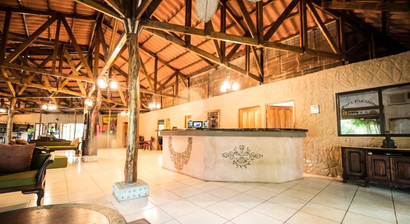 Imagen de los interiores del Hotel Popa Paradise Beach Resort. Foto 8