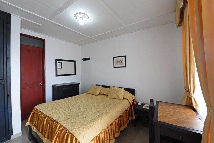 Imagen de la habitación del Hotel Popayán Plaza. Foto 6