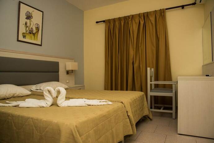 Imagen general del Hotel Popi Studios, K&aacute;rpatos. Foto 5