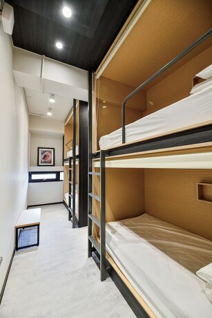 Imagen de la habitación del Hotel Popinn. Foto 19