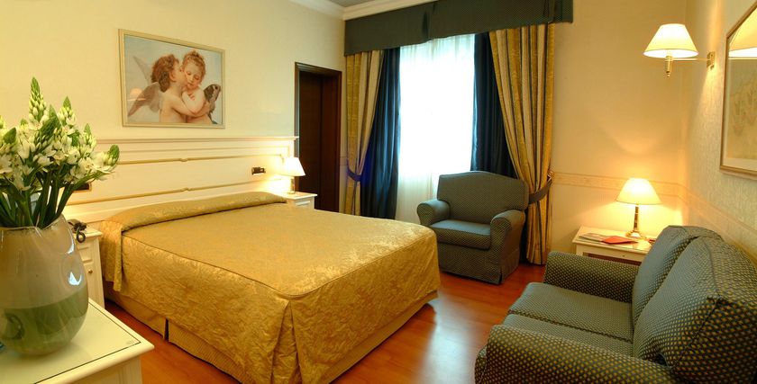 Imagen de la habitación del Hotel Poppi. Foto 5