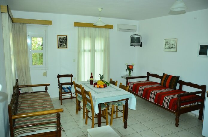 Imagen general del Hotel Poppy Villas. Foto 7