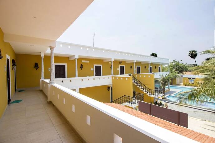 Imagen general del Hotel Poppys Olive De Villa. Foto 2