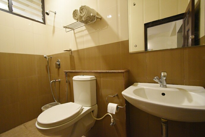 Imagen de la habitación del Hotel Poppys Olive De Villa. Foto 14