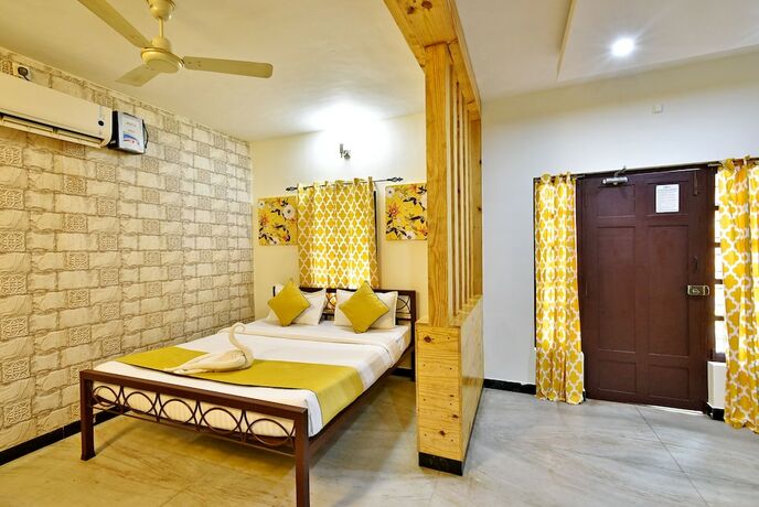 Imagen de la habitación del Hotel Poppys Olive De Villa. Foto 15