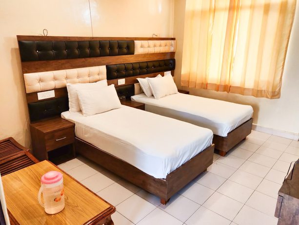 Imagen de la habitación del Hotel Pops and Restaurant. Foto 8