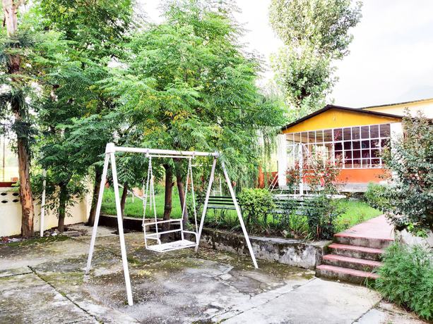 Imagen de los exteriores del Hotel Pops and Restaurant. Foto 17