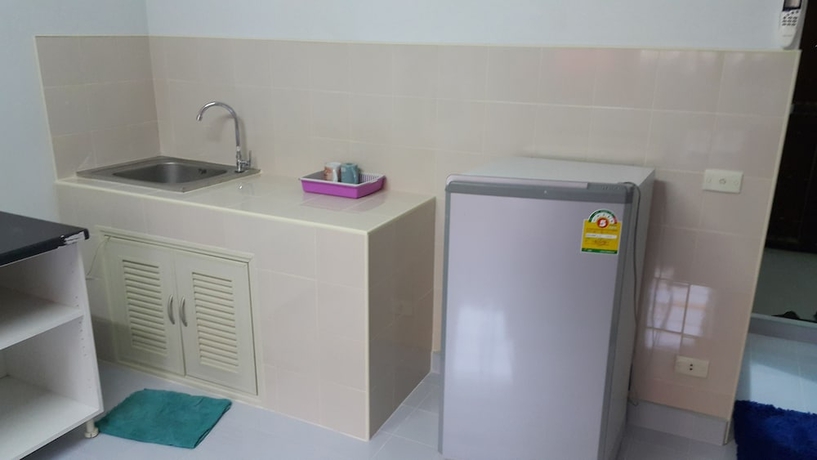 Imagen de la habitación del Hotel Popular Condo Muangthong Thani. Foto 11