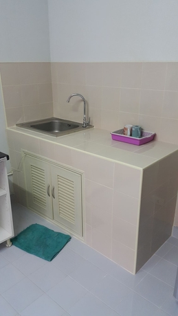 Imagen de la habitación del Hotel Popular Condo Muangthong Thani. Foto 13