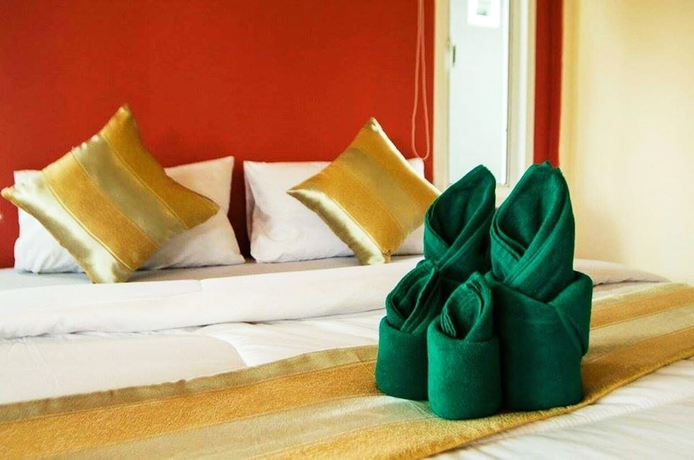 Imagen de la habitación del Hotel Popular Lanta Resort. Foto 5
