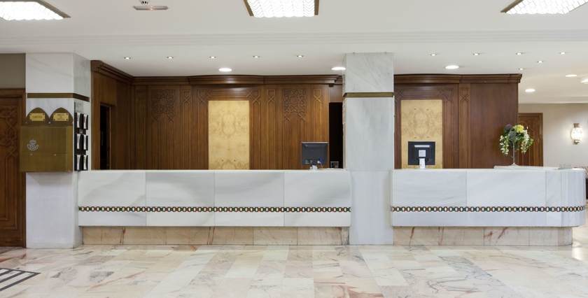 Imagen de los interiores del Hotel Porcel Alixares. Foto 12