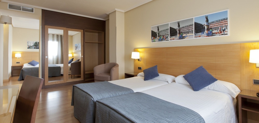 Imagen de la habitación del Hotel Porcel Avant. Foto 7