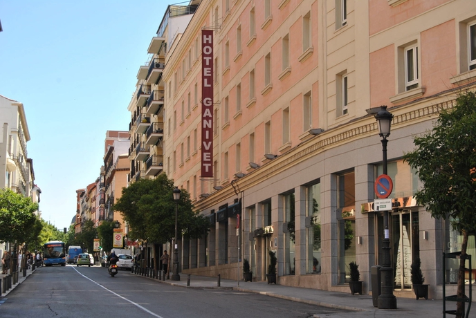 Imagen general del Hotel Porcel Ganivet. Foto 4