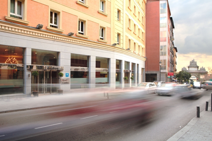 Imagen general del Hotel Porcel Ganivet. Foto 5