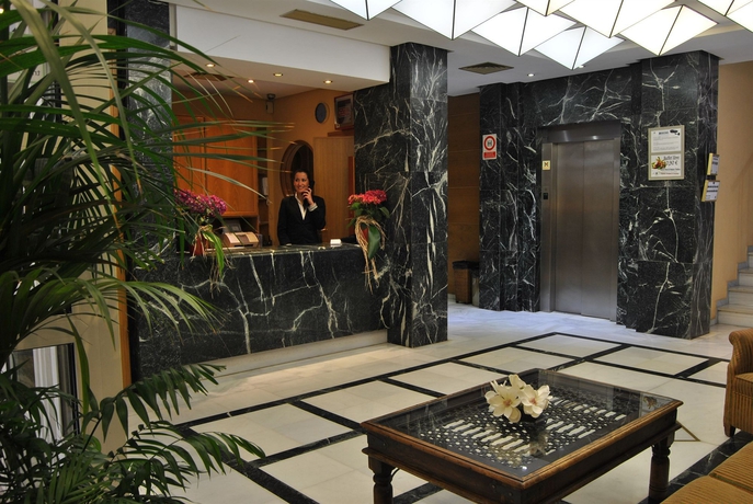 Imagen de los interiores del Hotel Porcel Navas. Foto 15