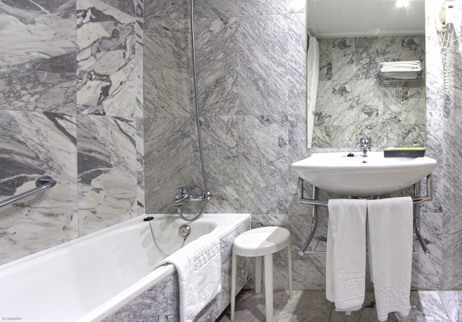 Imagen de la habitación del Hotel Porcel Torre Garden. Foto 12