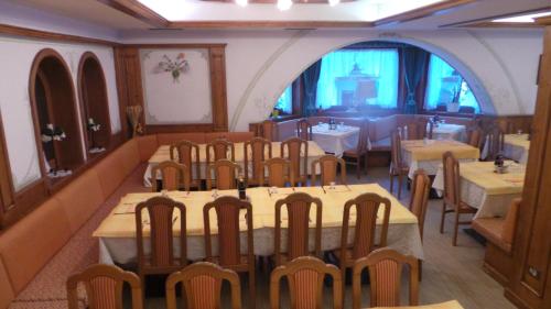 Imagen general del Hotel Pordoi - Fam Furgler. Foto 7