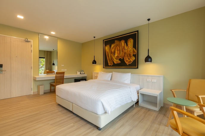 Imagen de la habitación del Hotel Porestva Sriracha. Foto 10