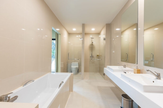 Imagen de la habitación del Hotel Porestva Sriracha. Foto 13
