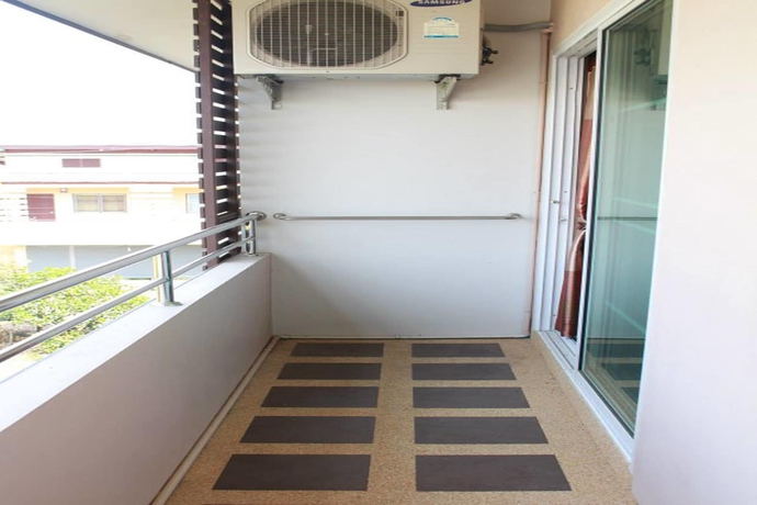 Imagen de la habitación del Hotel Pornkasem House. Foto 1