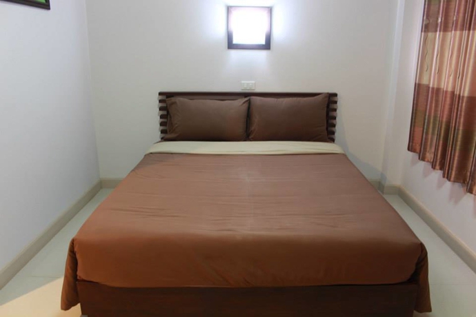 Imagen de la habitación del Hotel Pornkasem House. Foto 6