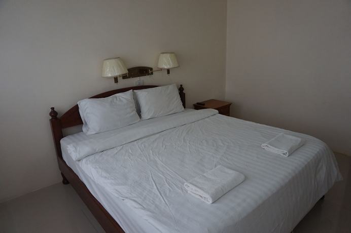 Imagen de la habitación del Hotel Pornnarumirt. Foto 4