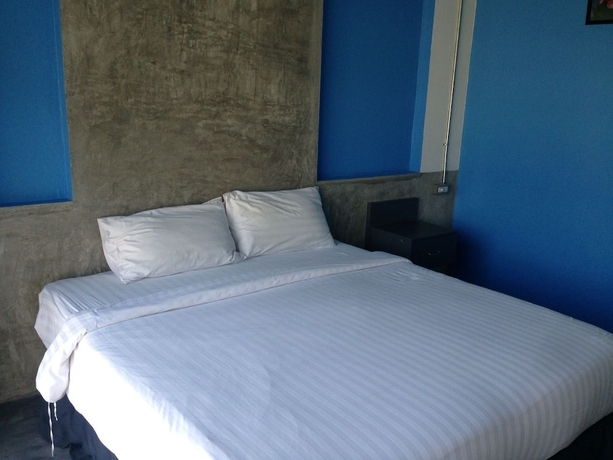Imagen de la habitación del Hotel Pornsiri Sisaket. Foto 6
