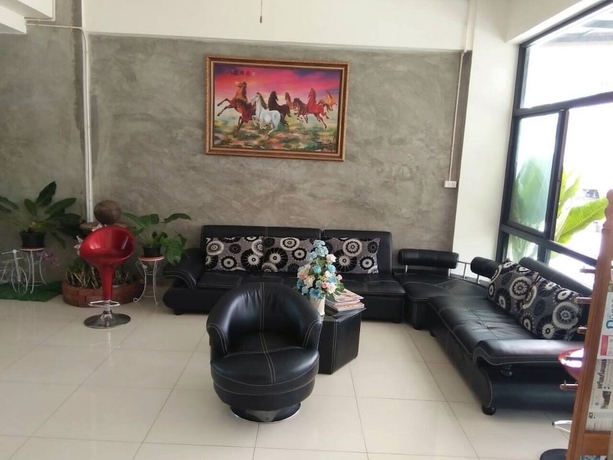 Imagen de los interiores del Hotel Pornsiri Sisaket. Foto 13