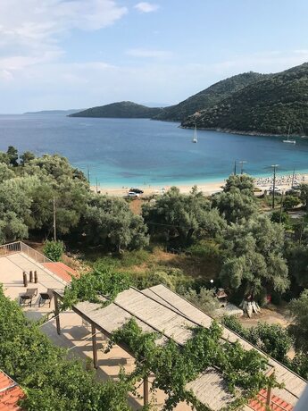 Imagen general del Hotel Poros Beach. Foto 13