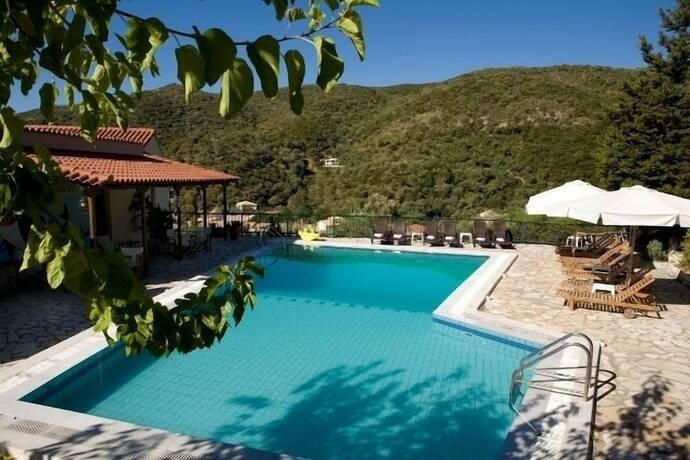 Imagen general del Hotel Poros Beach. Foto 16