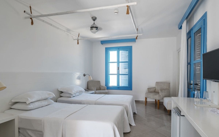Imagen de la habitación del Hotel Port Alacati. Foto 11