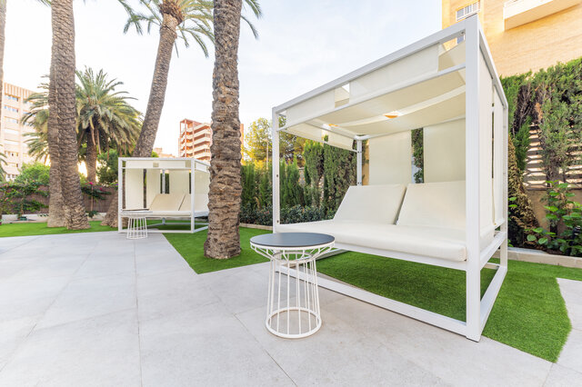 Imagen de los exteriores del Hotel Port Alicante City & Beach. Foto 7