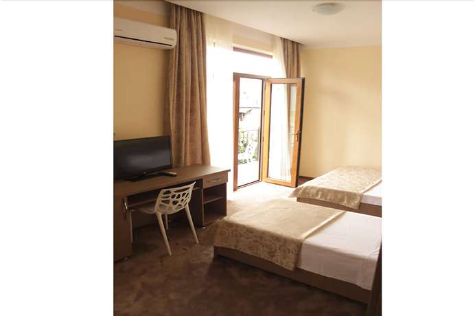 Imagen de la habitación del Hotel Port Altus. Foto 17