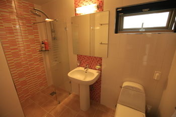 Imagen de la habitación del Hotel Port Avenue and Resort. Foto 3