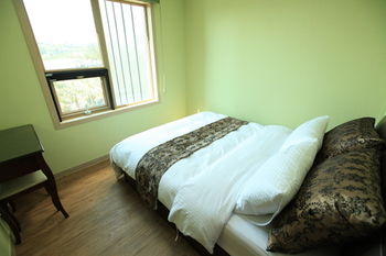 Imagen de la habitación del Hotel Port Avenue and Resort. Foto 12