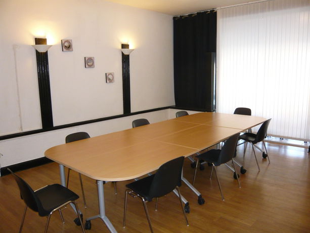 Imagen de los interiores del Hotel Port Beach. Foto 15