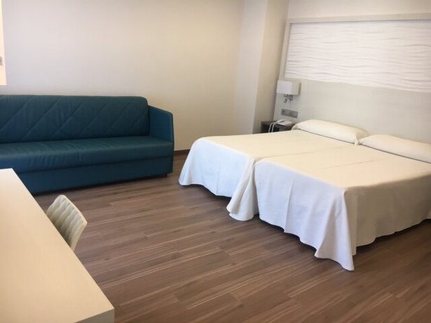 Imagen de la habitación del Hotel Port Benidorm. Foto 3
