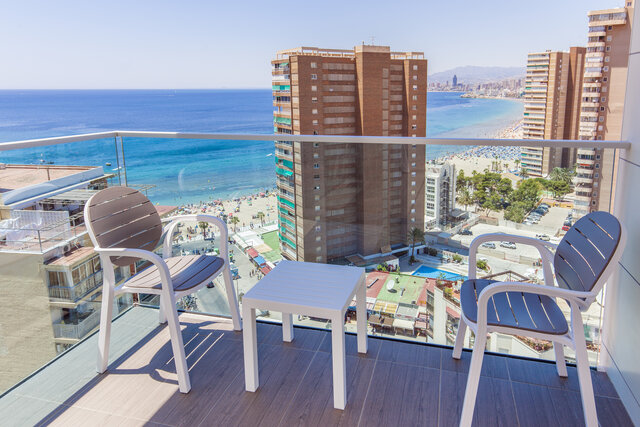 Imagen de la habitación del Hotel Port Benidorm. Foto 7