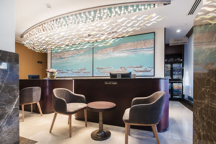 Imagen de los interiores del Hotel Port Bosphorus. Foto 19