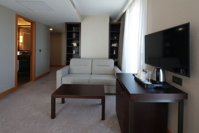 Imagen de la habitación del Hotel Port Bosphorus. Foto 17