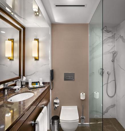 Imagen de la habitación del Hotel Port Bosphorus. Foto 18