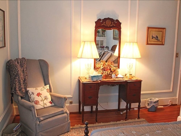 Imagen de la habitación del Hotel Port City Guest House. Foto 11