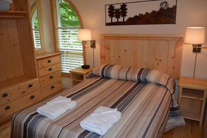 Imagen general del Hotel Port Cunnington Lodge. Foto 3