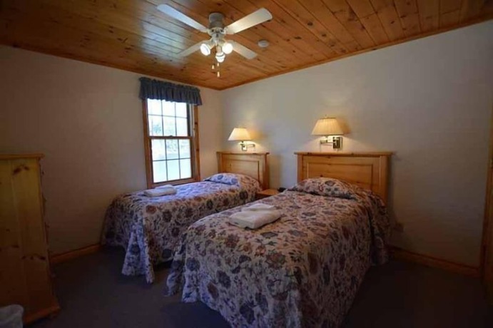 Imagen de la habitación del Hotel Port Cunnington Lodge. Foto 15