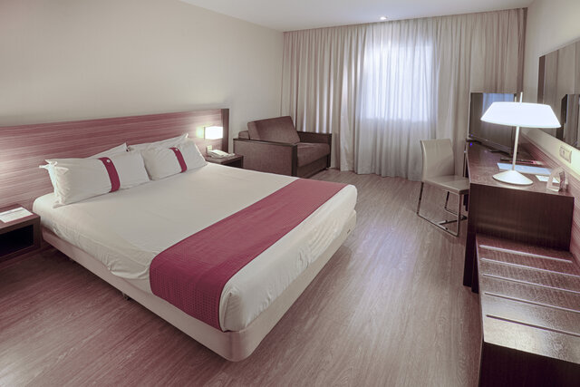 Imagen de la habitación del Hotel Port Elche. Foto 2