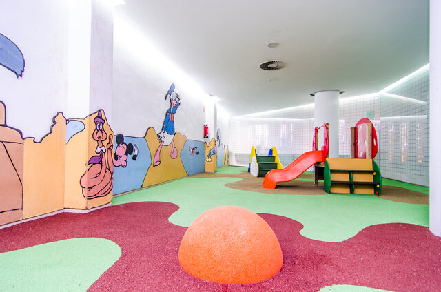 Imagen de los interiores del Hotel Port Fiesta Park. Foto 5