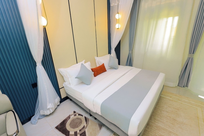 Imagen de la habitación del Hotel Port Harbor. Foto 7
